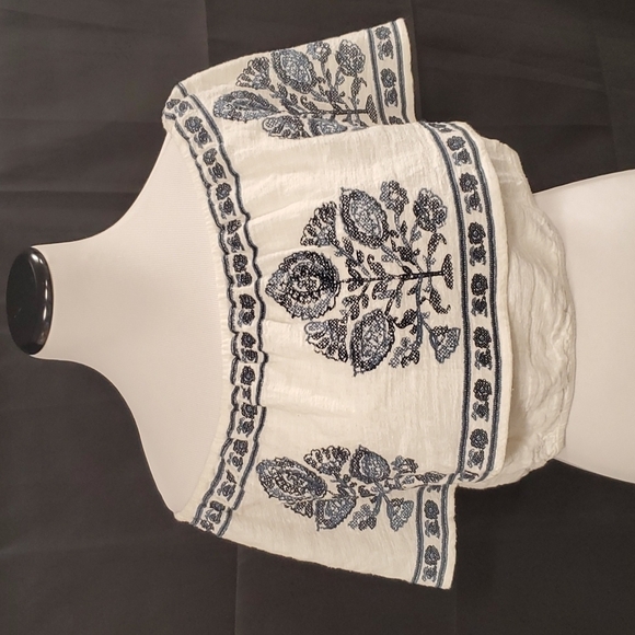 Rip Curl Floral Embroidery Cold Shoulder Top SZ MD - Picture 1 of 8